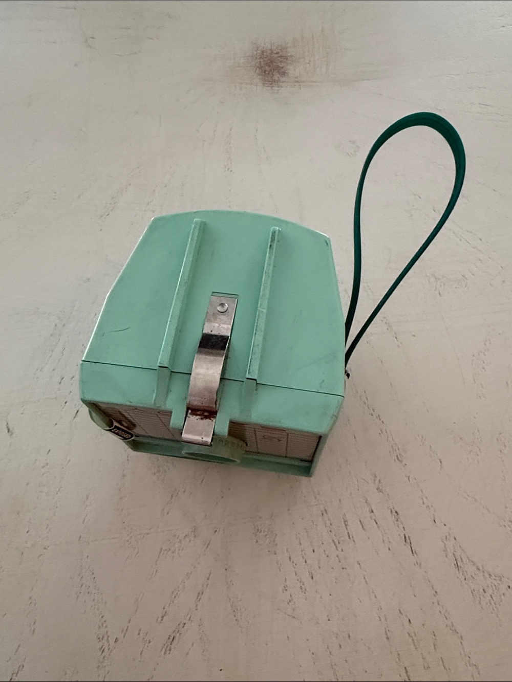 Savoy Imperial Box Camera Seafoam Green with Film 1960’s - untested - Picture 9 of 14